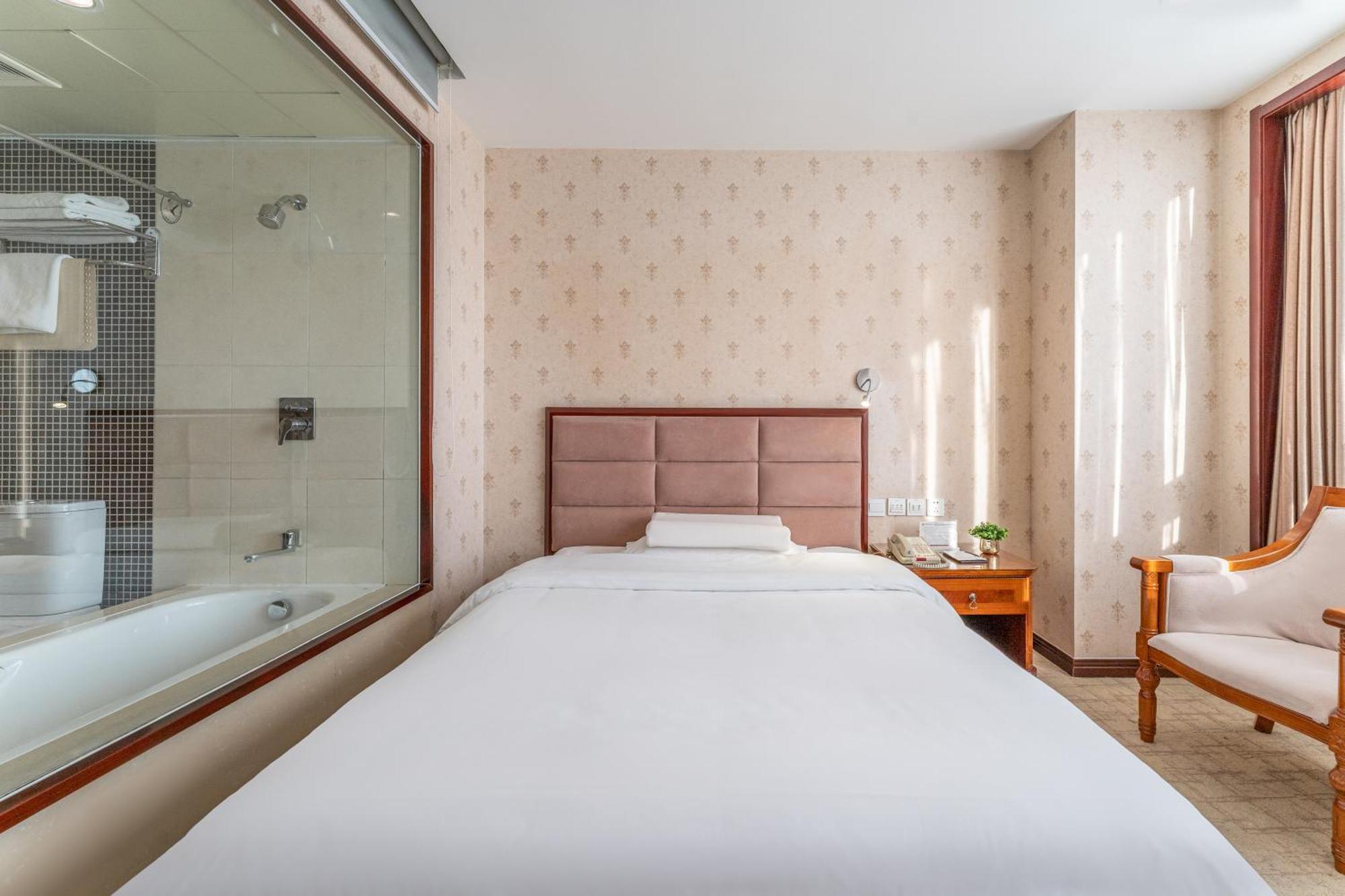 Baoding Zhong Yin Hotel Екстериор снимка